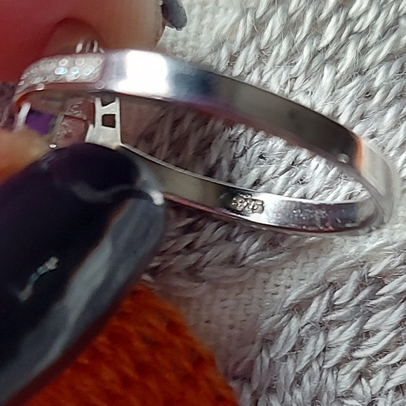 Sterling silver ring with cubics - Picture 3 of 3